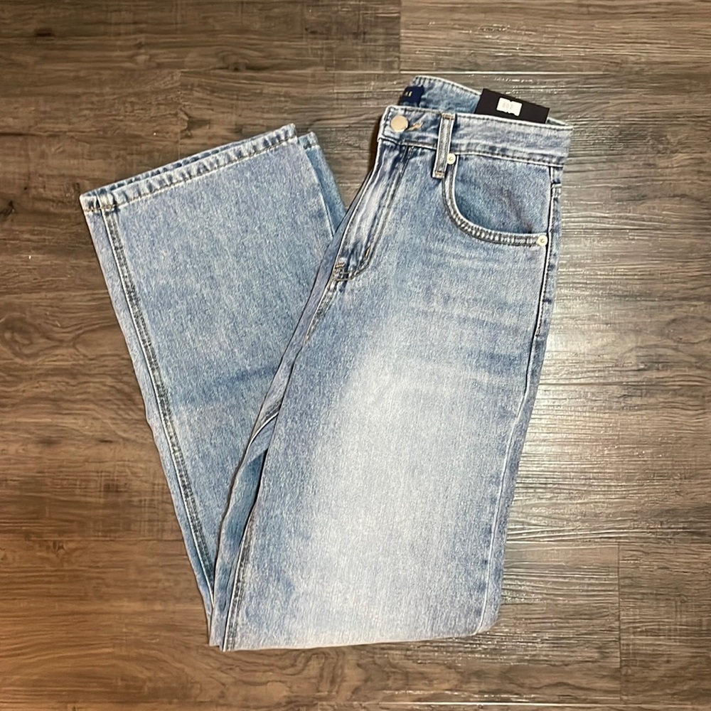 Light Wash Mid-Rise Straight Leg Jeans OJ319, Size small
